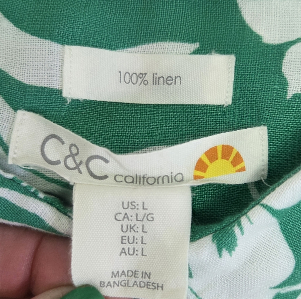 C&C California Women's Linen Button Down Shirt Size L Green Tropical Print - Picture 5 of 7